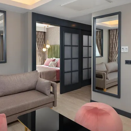 The Raga Ultra (adults Only) 호텔 5*