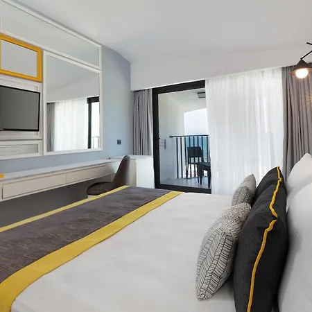 The Raga Ultra (adults Only) 시데