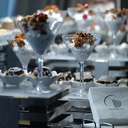 호텔 The Raga Ultra (adults Only)