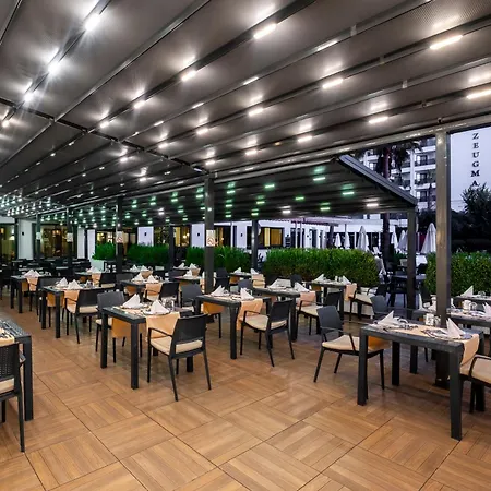 The Raga Ultra (adults Only) 5* Side