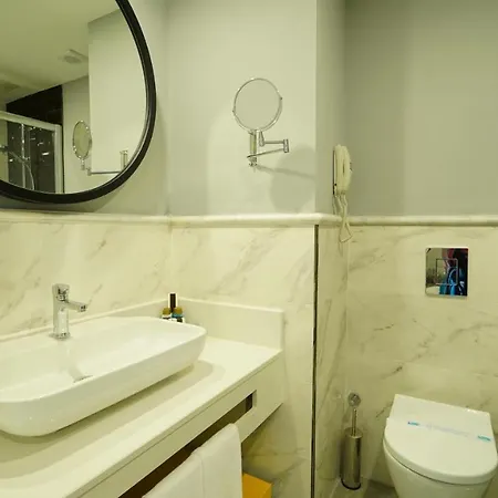 호텔 The Raga Ultra (adults Only) 5*